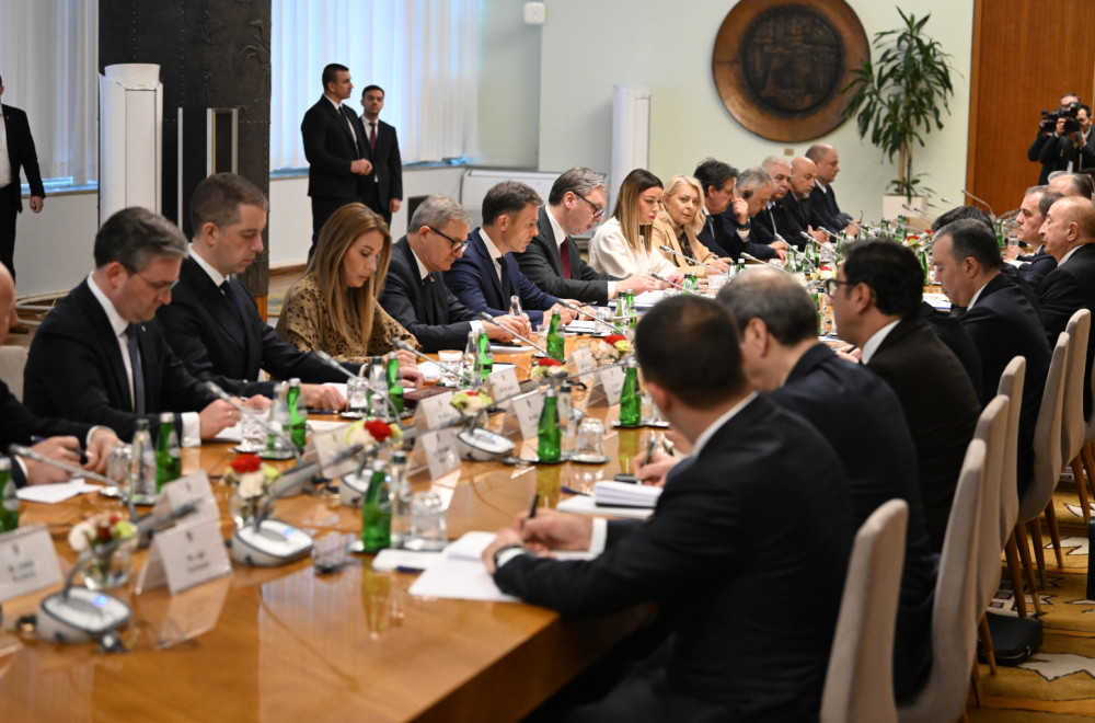 Vučić: Uskoro direktan let između Beograda i Bakua; Azerbejdžan će pomoći u izgradnji gasne elektrane