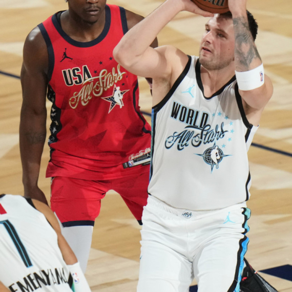 Poraz Jokića i Dončića: Amerikanci "u klinču"