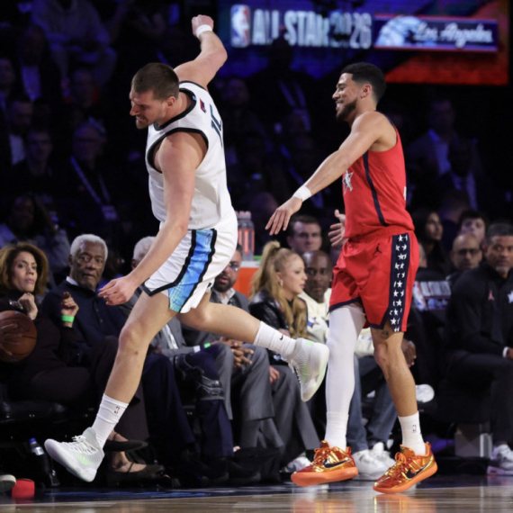 Poraz Jokića i Dončića: Amerikanci "u klinču"