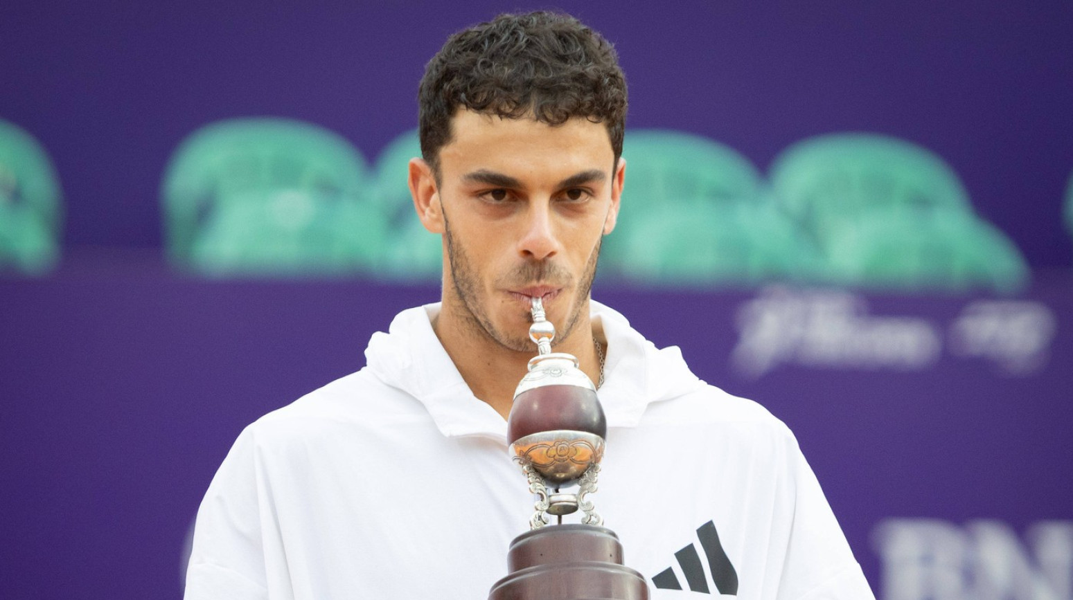 Serundolo do prve titule u rodnom gradu