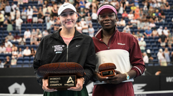 Andrejeva i Mboko kao Azarenka i Voznijacki