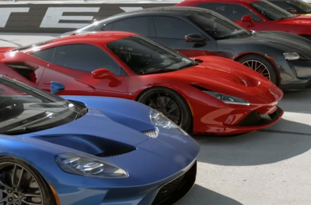 Ima preko 4 tone, a brži je od Ferrarija: Kamionet ostavio superautomobile u prašini VIDEO