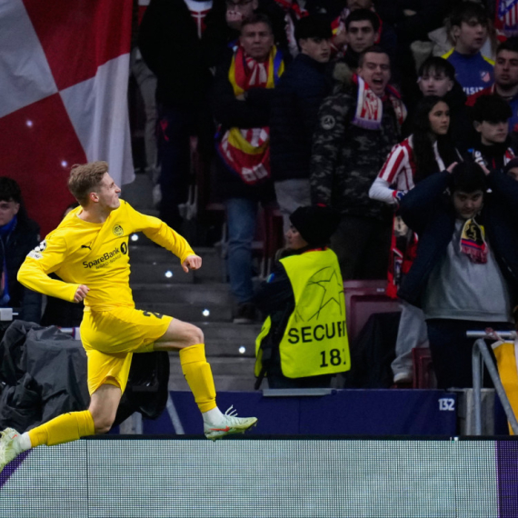 Nehumani uslovi pred meč Lige šampiona VIDEO