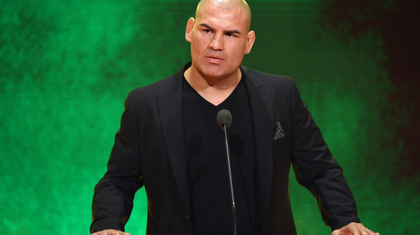 Upucao pedofila, pa išao u zatvor – UFC šampion je ponovo slobodan VIDEO