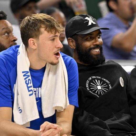 Težak period za Maverikse – neizvestan povratak Irvinga, pauza i za Flega