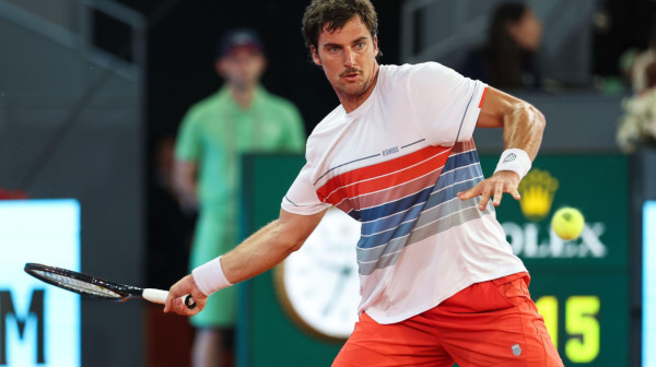 Hrvat pravio haos na meč-lopti, pa pretio sudiji VIDEO