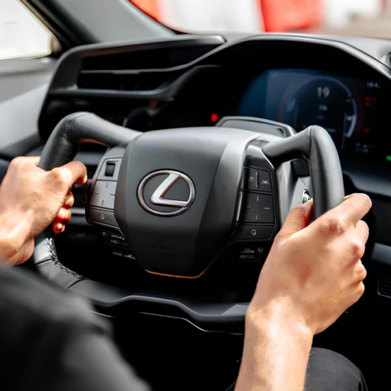 Lexus uvodi upravljanje budućnosti – bez mehaničke veze sa točkovima FOTO