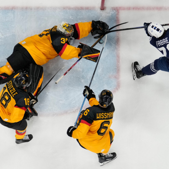 Nemačka "pregazila" Francusku – Švajcarska rutinski sa Italijom