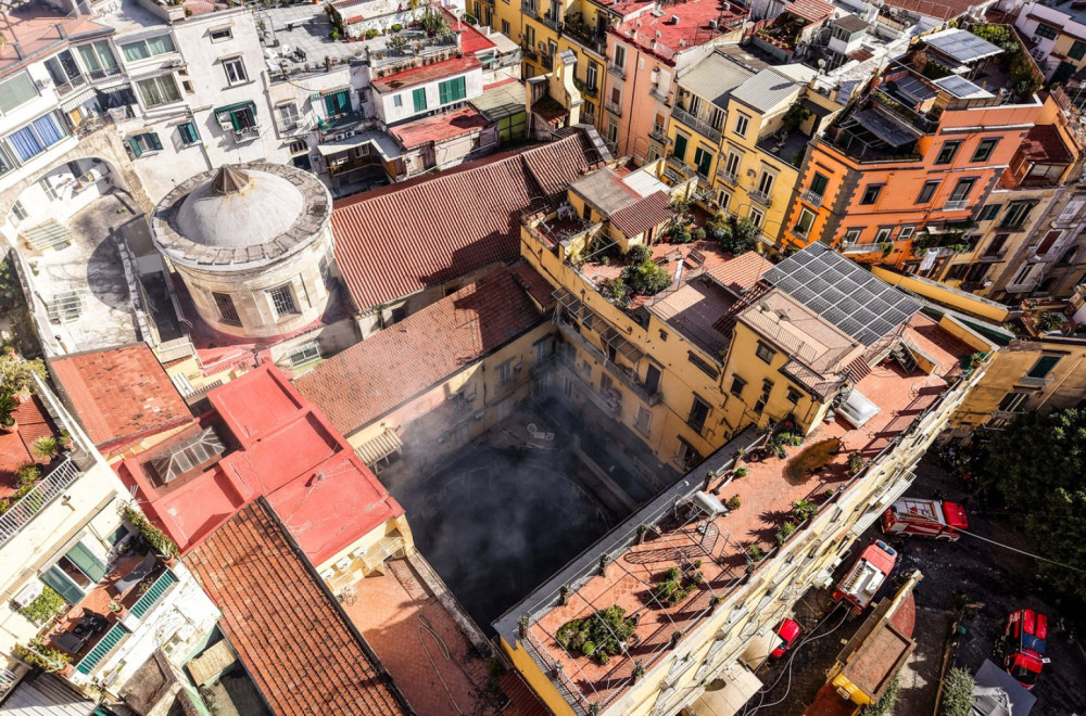 Izgorelo pozorište u Napulju, ministar obećava: "Sanazaro će opet zasijati" FOTO