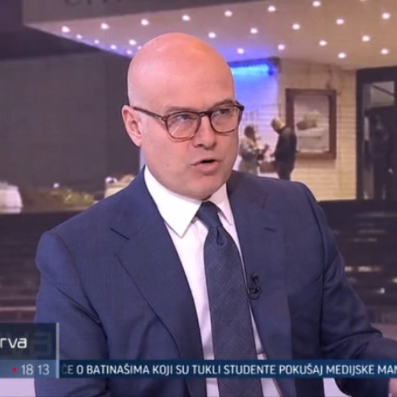 Vučević za TV Prva: U Novom Sadu napadnute institucije srpskog naroda, kulminacija svega ranijeg VIDEO