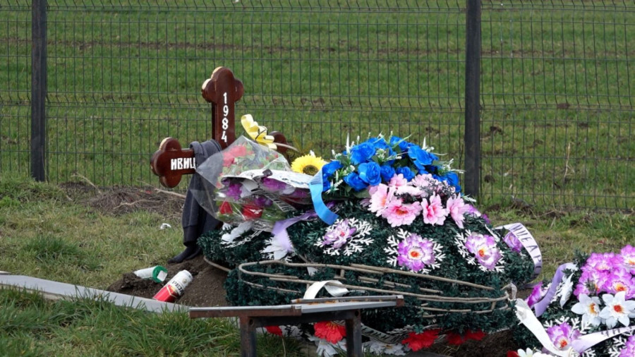 Kancelarija za KiM: Ekstremiti oskrnavili grob Ivice Talića; Ni mrtvim Srbima ne daju mira