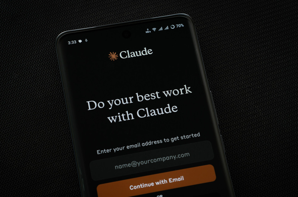 U Srbiji dostupan najnoviji AI model – da li ste ga već probali?