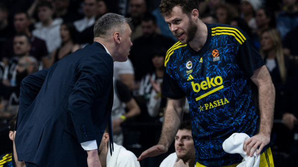 Bitan igrač Fenerbahčea propušta duel sa Partizanom