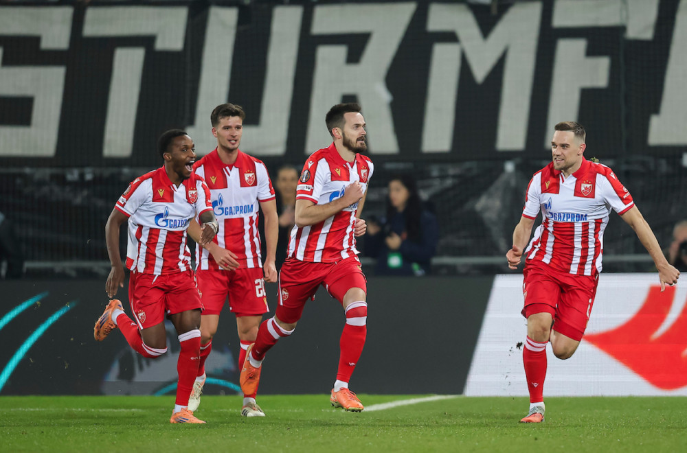 Zvezda otputovala u Lil: Jedan starter nije u avionu!