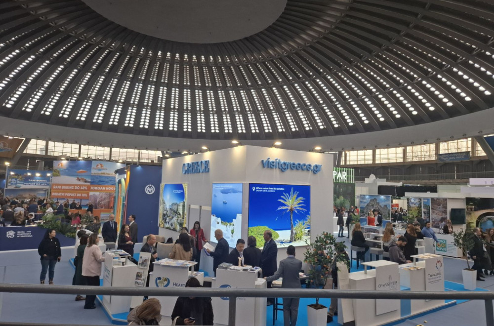 Srbi uveliko rezervišu letovanja: Aranžmani poskupeli, ali interesovanje za ove destinacije ne jenjava FOTO