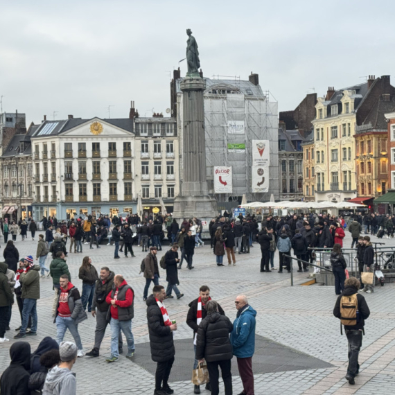 "Kosovo, Srbija" odzvanja Lilom – "delije" spremne za novi evropski meč VIDEO