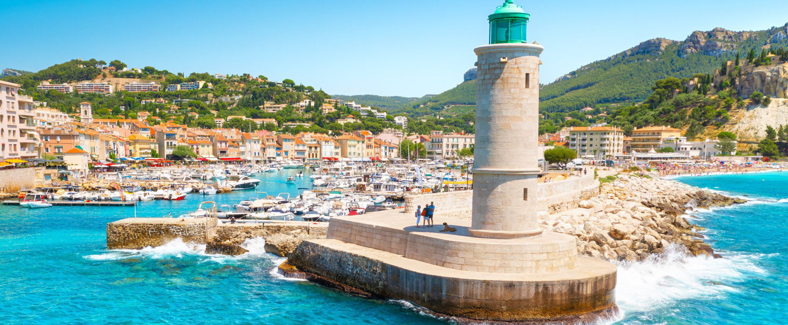 Gradić sa jednom od najlepših obala: Inspirisao je čuvenog umetnika, zadivljuje na svakom koraku FOTO