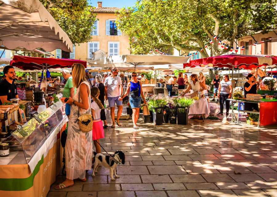 Gradić sa jednom od najlepših obala: Inspirisao je čuvenog umetnika, zadivljuje na svakom koraku FOTO