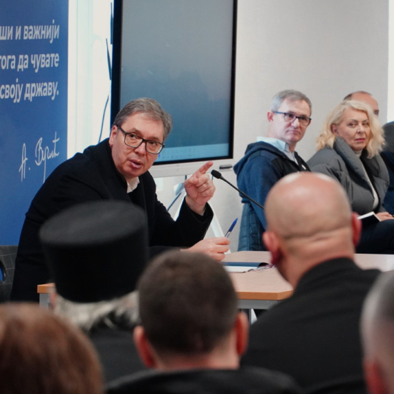 Vučić najavio važne projekte u Negotinu: Gradimo obilaznicu oko grada i put do Brze Palanke