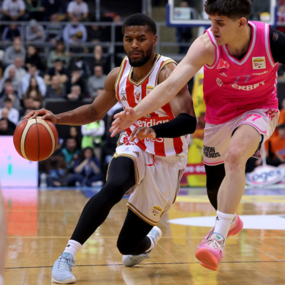 Zvezda ubedljiva – Mega se ne predaje