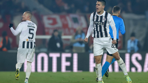 Dete Partizana za B92.sport šalje poruku: "Ne zaboravite čiji grb nosite – pokažite da niste tu slučajno"