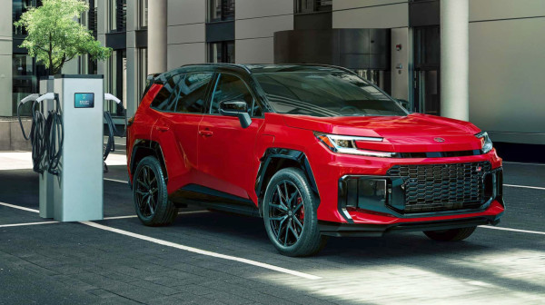 Ova Toyota može da napaja kuću strujom skoro nedelju dana!