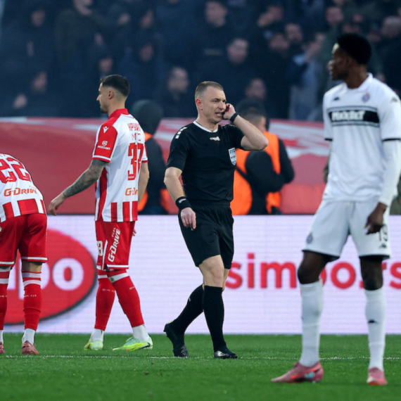 Iznenađenje: Partizan pritiska Zvezdu