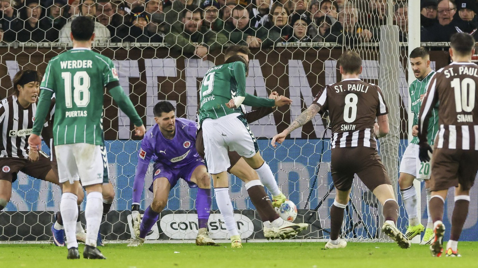 Jovan Milošević snalažljiv u karambolu – i porazu Verdera