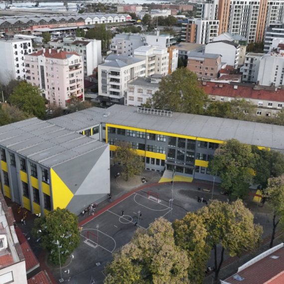 Sportska gimnazija obnovljena u potpunosti: Evo kako sada izgleda FOTO