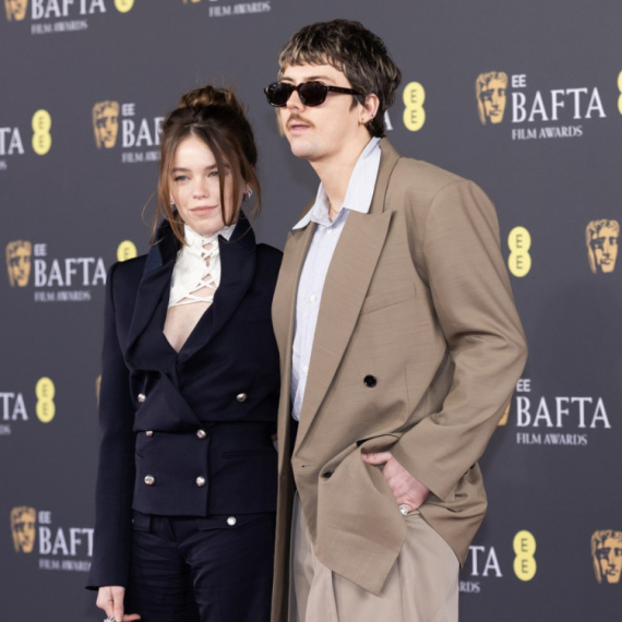 Zvezda "Zmajeve kuće" konačno pokazala dečka: I tako su preslatkI FOTO