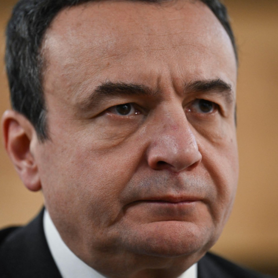 Petković o skidanju srpskih zastava u Gračanici: "Kurti nastavlja sa kršenjem prava Srba"