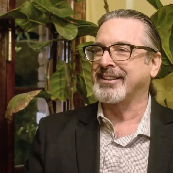 Glumac Robert Karadin izvršio samoubistvo