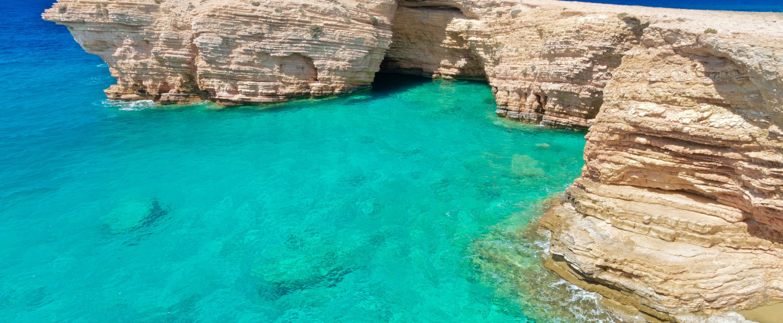Ove godine zabranjeno postavljanje ležaljki na plažama u Grčkoj