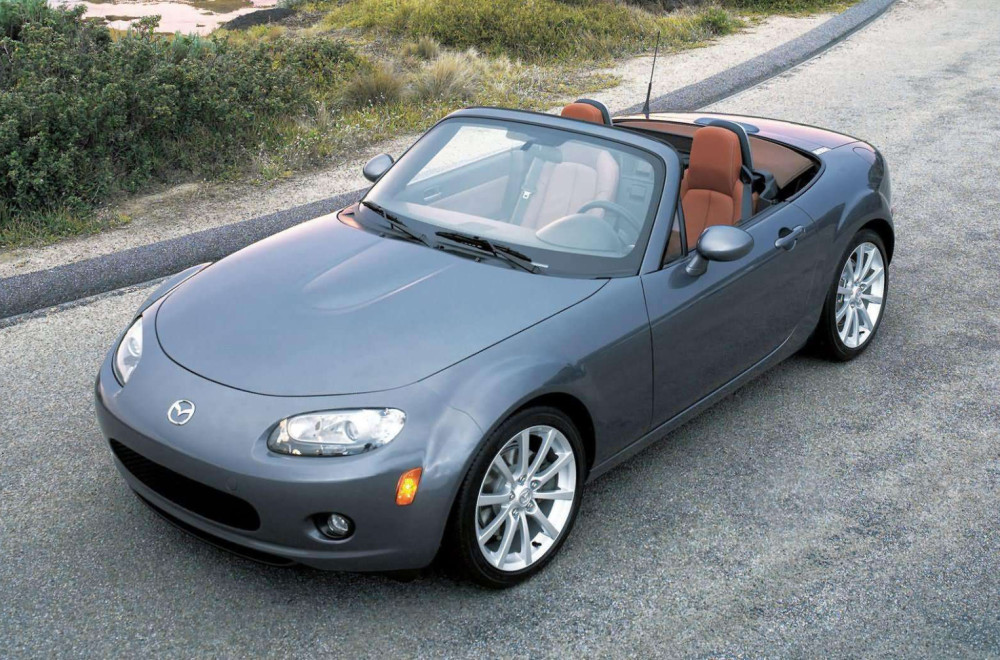 Mazdini inženjeri su tajno napravili Miatu sa V6 motorom – nikad nije stigla u proizvodnju