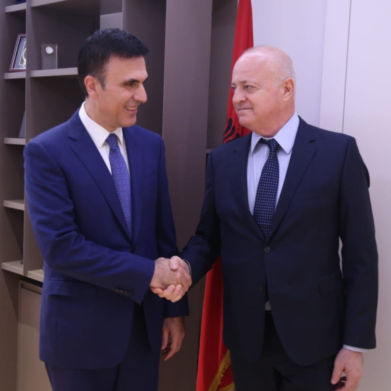 Mrdić: "Da li iko u Srbiji zna o čemu je Nenadić razgovarao sa albanskim tužiocima?" FOTO