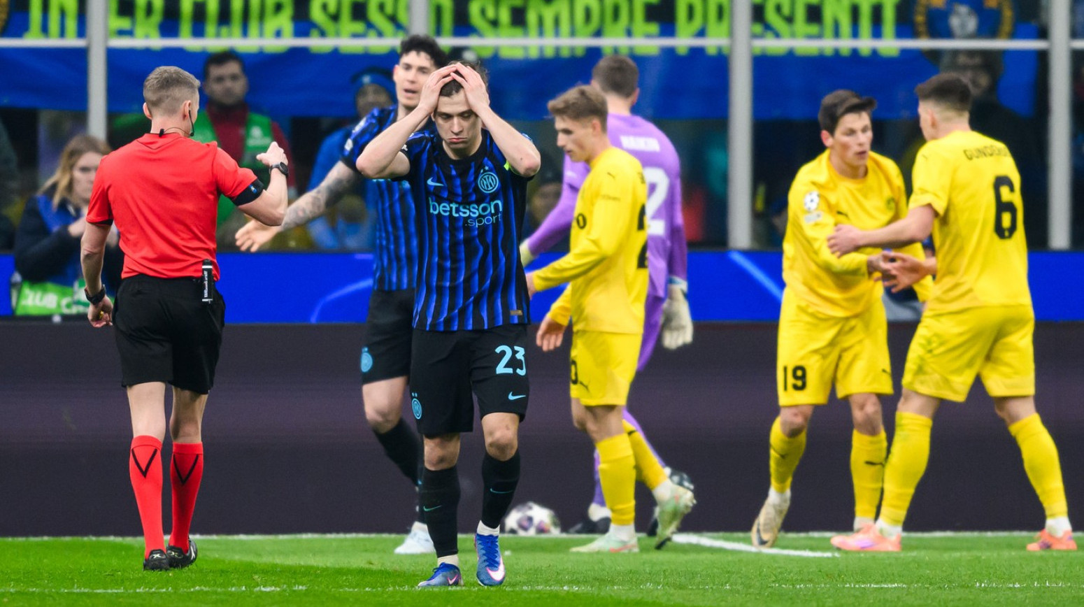 Muk na "Meaci" – stativa sprečila izjednačenje!