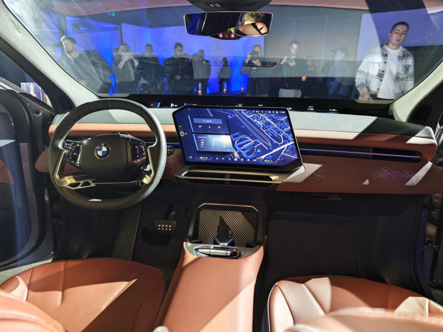 U Srbiji predstavljen BMW iX3: Nova klasa za novu eru BMW-a FOTO