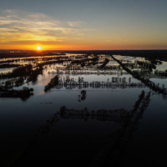 Nevreme u Francuskoj; 294 opštine pogođene prirodnom katastrofom