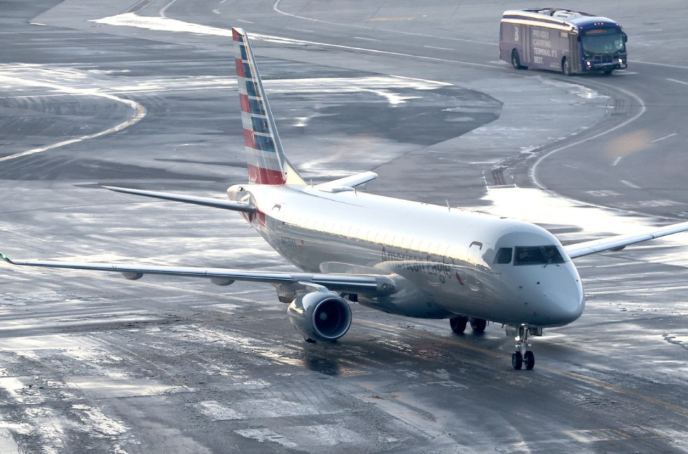 Izrešetan američki putnički avion FOTO/VIDEO