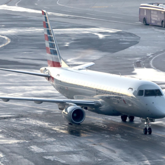 Izrešetan američki putnički avion FOTO/VIDEO