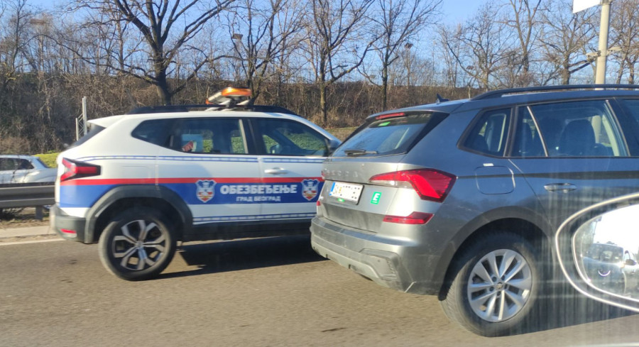 B92.net saznaje: Kolaps na auto-putu; Zbog saobraćajne nesreće sve stoji FOTO