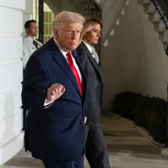 Tramp hvali "zlatno doba" Amerike: Većina birača gubi poverenje u ekonomsku politiku