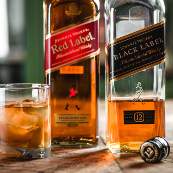 Džoni Voker u problemu