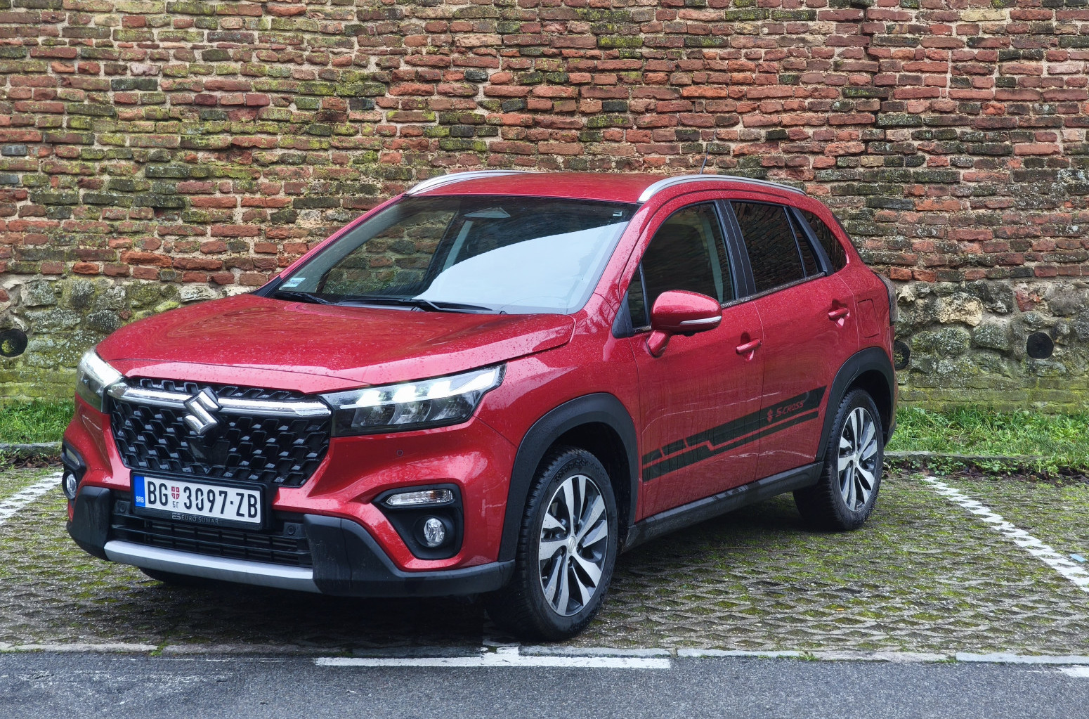 Vozili smo: Suzuki S-Cross – zlatna sredina