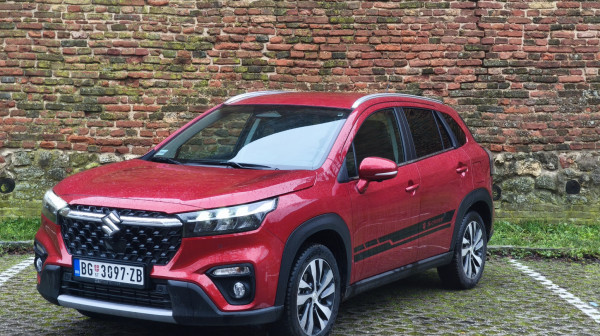 Vozili smo: Suzuki S-Cross – zlatna sredina