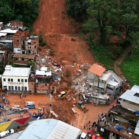 Raste broj žrtava u Brazilu: Traga se za nestalima, opasnost i dalje preti VIDEO