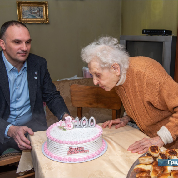 Za baku Zlatinku godine su samo broj: Danas proslavlja 100. rođendan FOTO