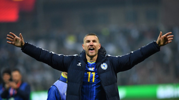 Džeko otkrio zašto je otišao u Šalke