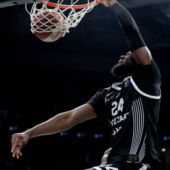 Egal Partizana i Fenera – vratio se Džons i odmah se "upisao"!