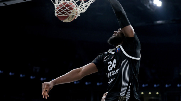 Egal Partizana i Fenera – vratio se Džons i odmah se "upisao"!